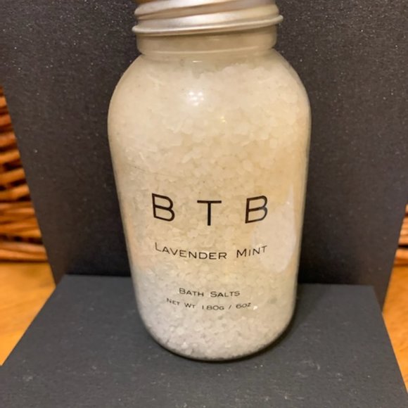 Lavender Mint Bath Salts from the Bon Ton Dept Store - Picture 4 of 5